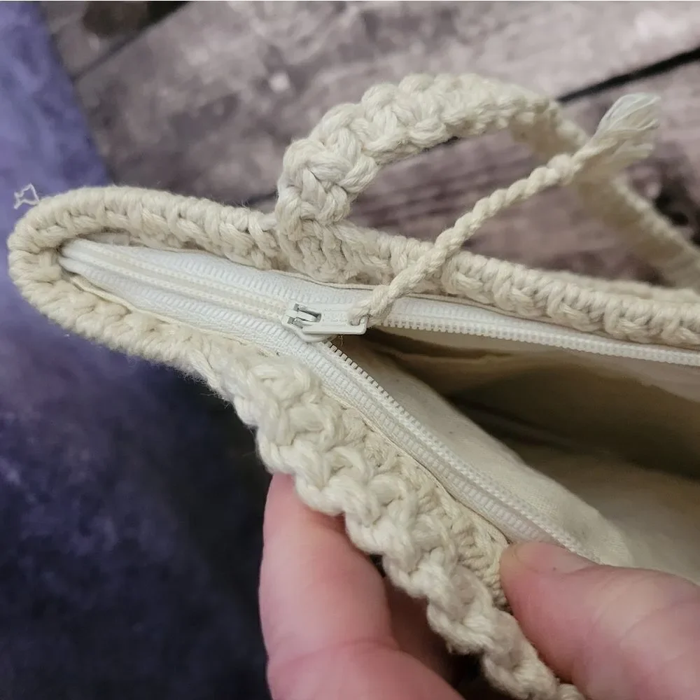 Macrame Handbag - Picture 10 of 10